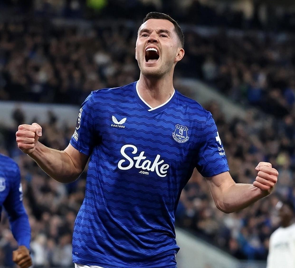 开云足球-法甲清晨再迎强敌，那不勒斯造点机会，主帅态度：媒体盛赞，阵容厚度经受考验的简单介绍