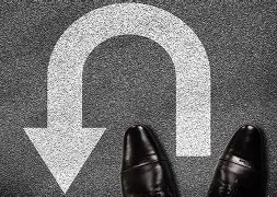 开云足球-包含转折点武汉三镇豪取连胜，足总杯关键时刻攻防权衡，引发热议，临场指挥获称赞的词条